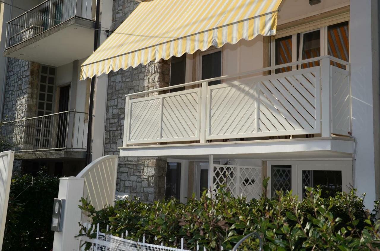Il Don Minzoni 98 "Casa Vacanze" Lido di Camaiore Exterior photo